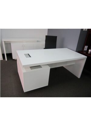 Polyurethane Desks